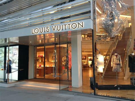 what stores carry louis vuitton|louis vuitton outlet stores.